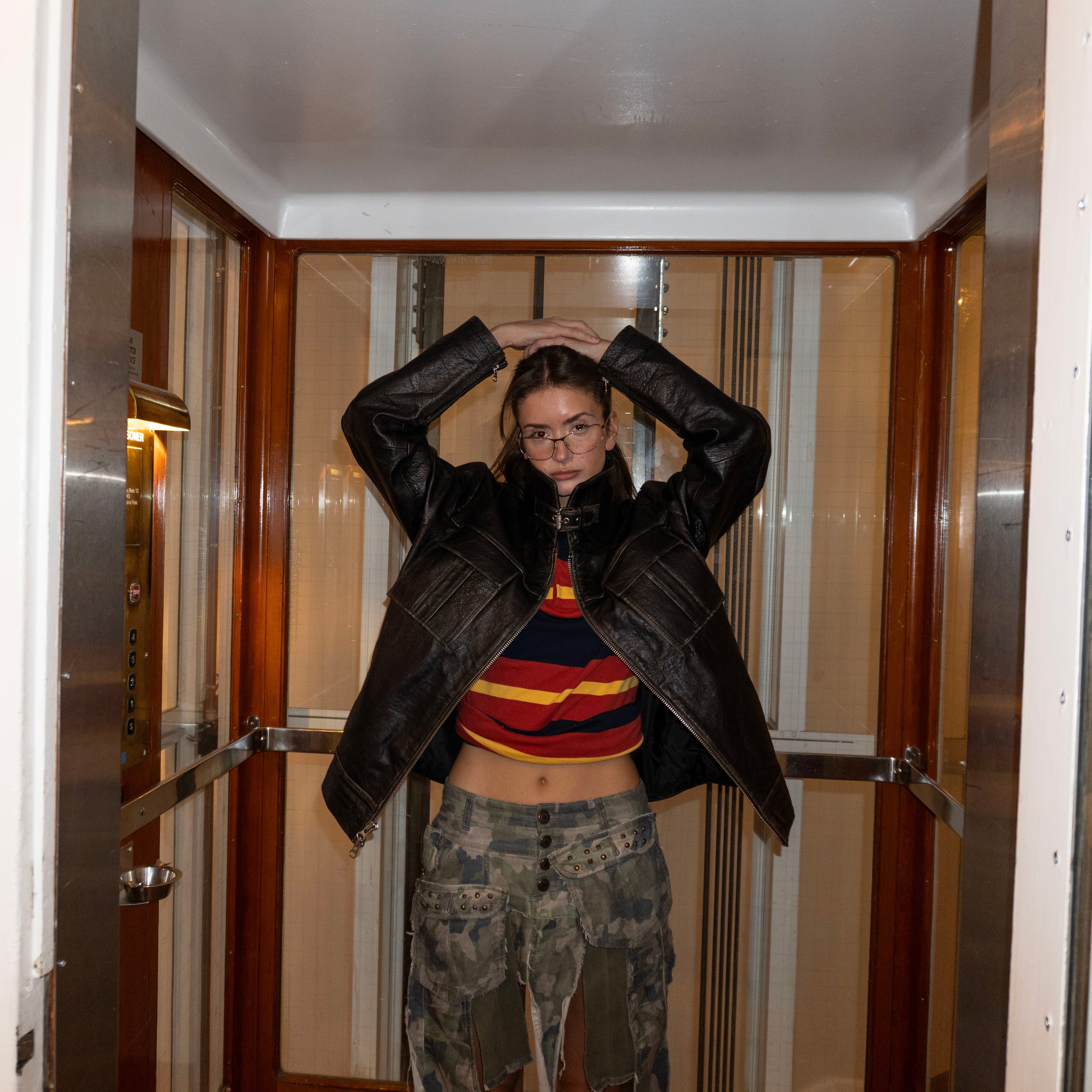 Alex buckle jacket/Worn black leather jacket